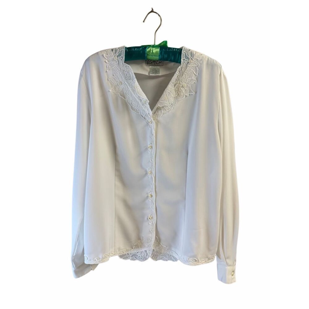 Vintage Kathy Che White Lace Trim Blouse Size 14 Romantic Cottagecore Button Up